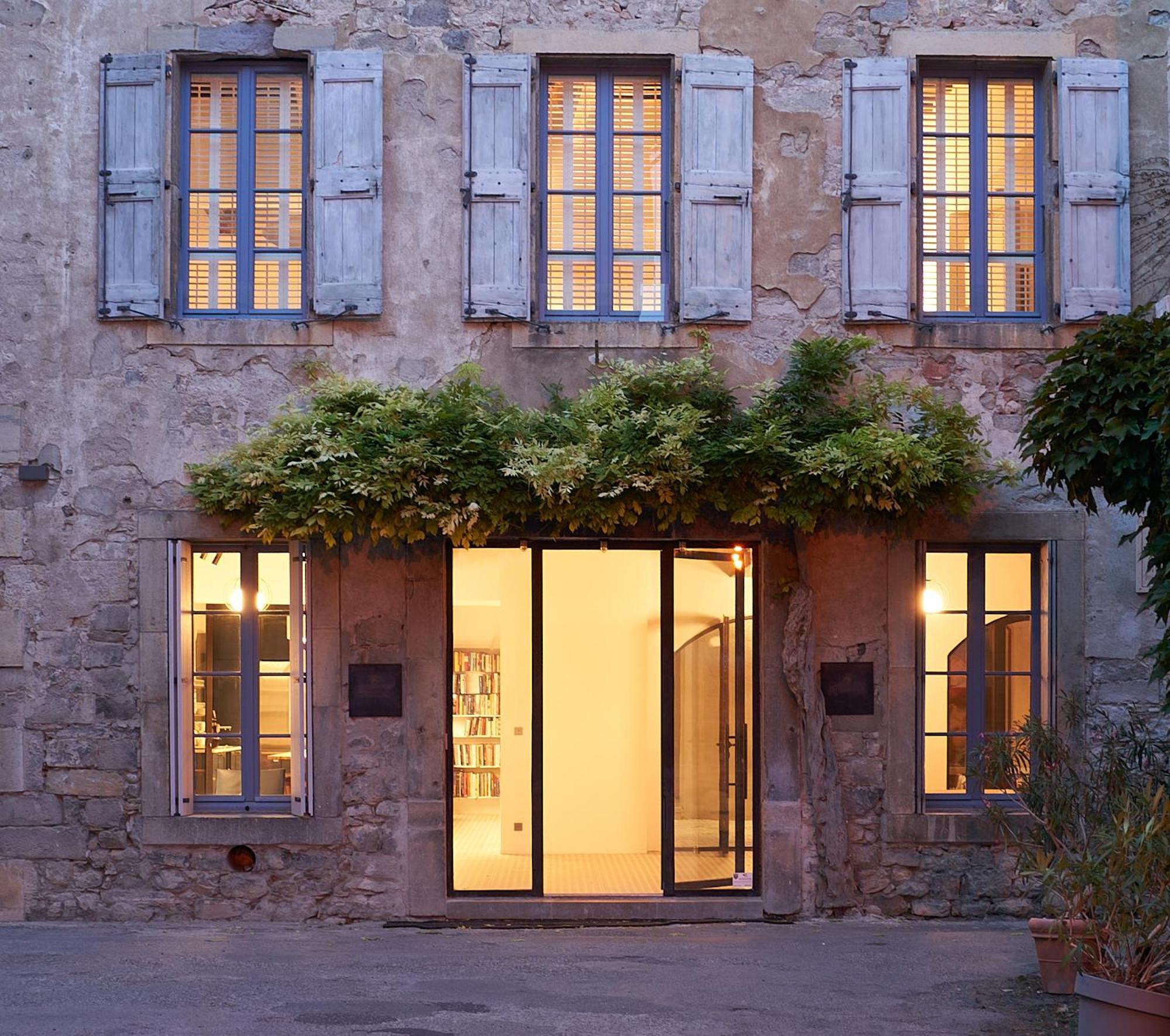 Apartment Bouquerie *